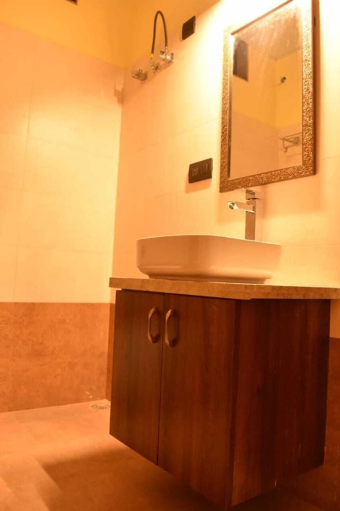 Grand Vinayak