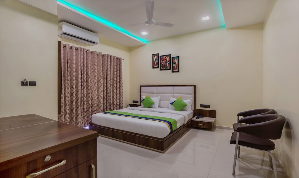 Grand Vinayak
