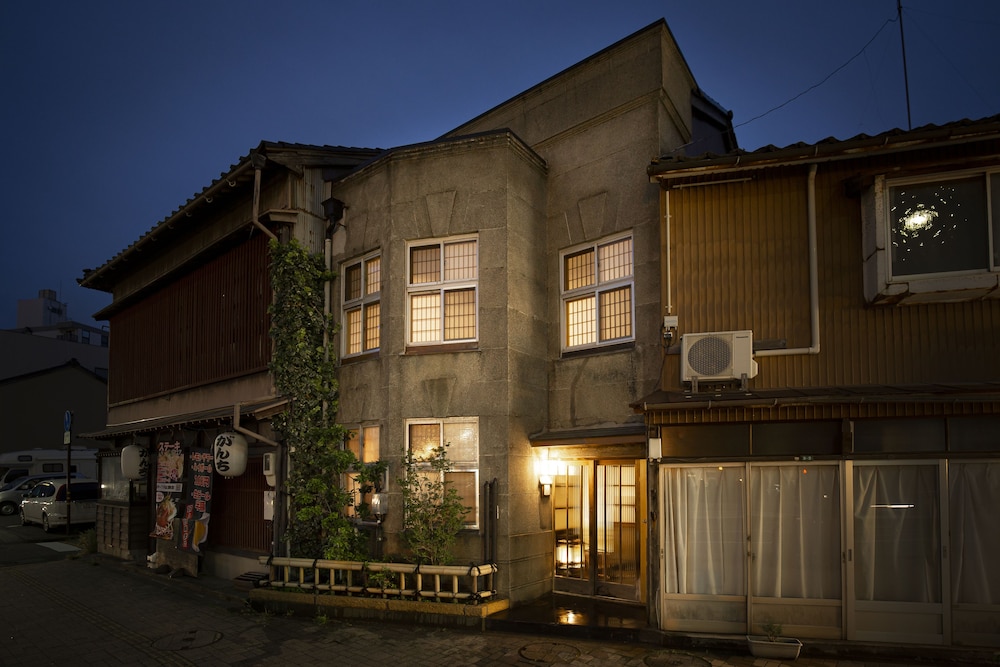 Kanazawa Machiya Kenroku [VR]