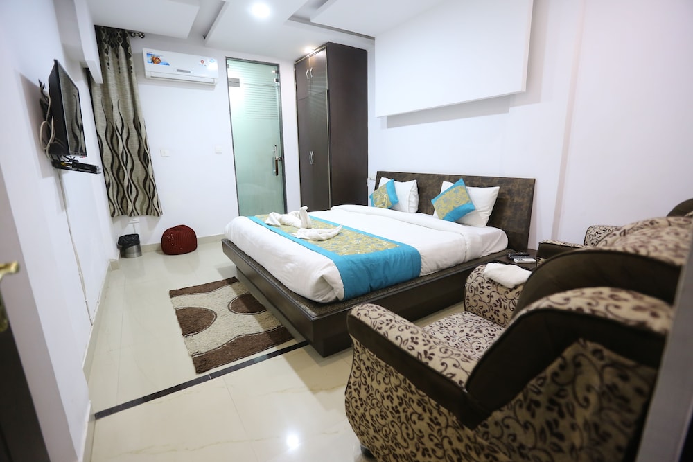 Uttaranchal Tourist Guest House