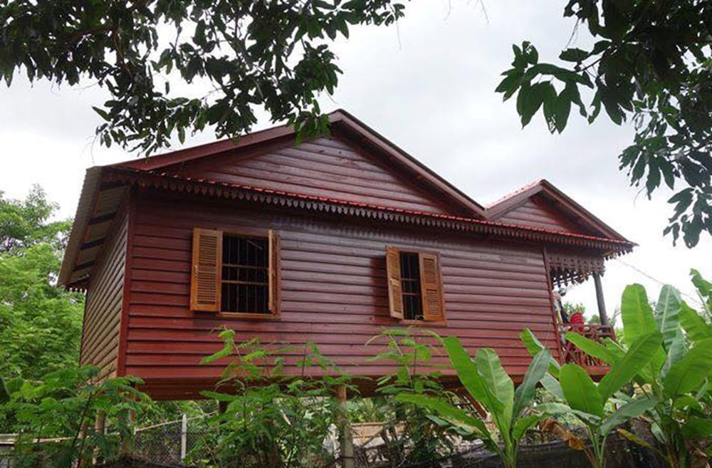 Authentic Cambodian Angkor Wat Home