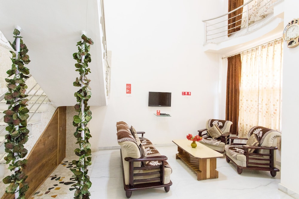 Aroma Home Stay