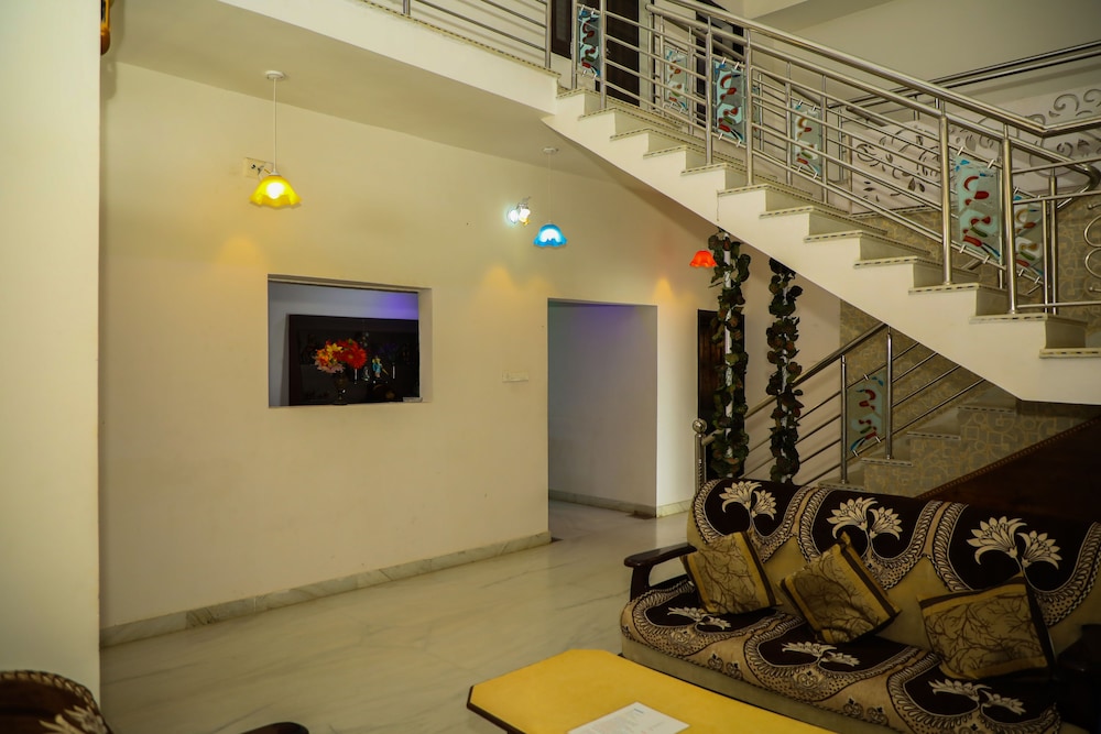 Aroma Home Stay