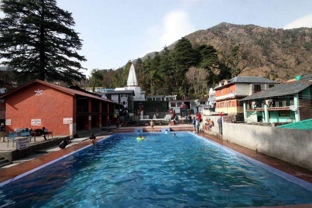 Hotel Sambyal Wings & Restaurant