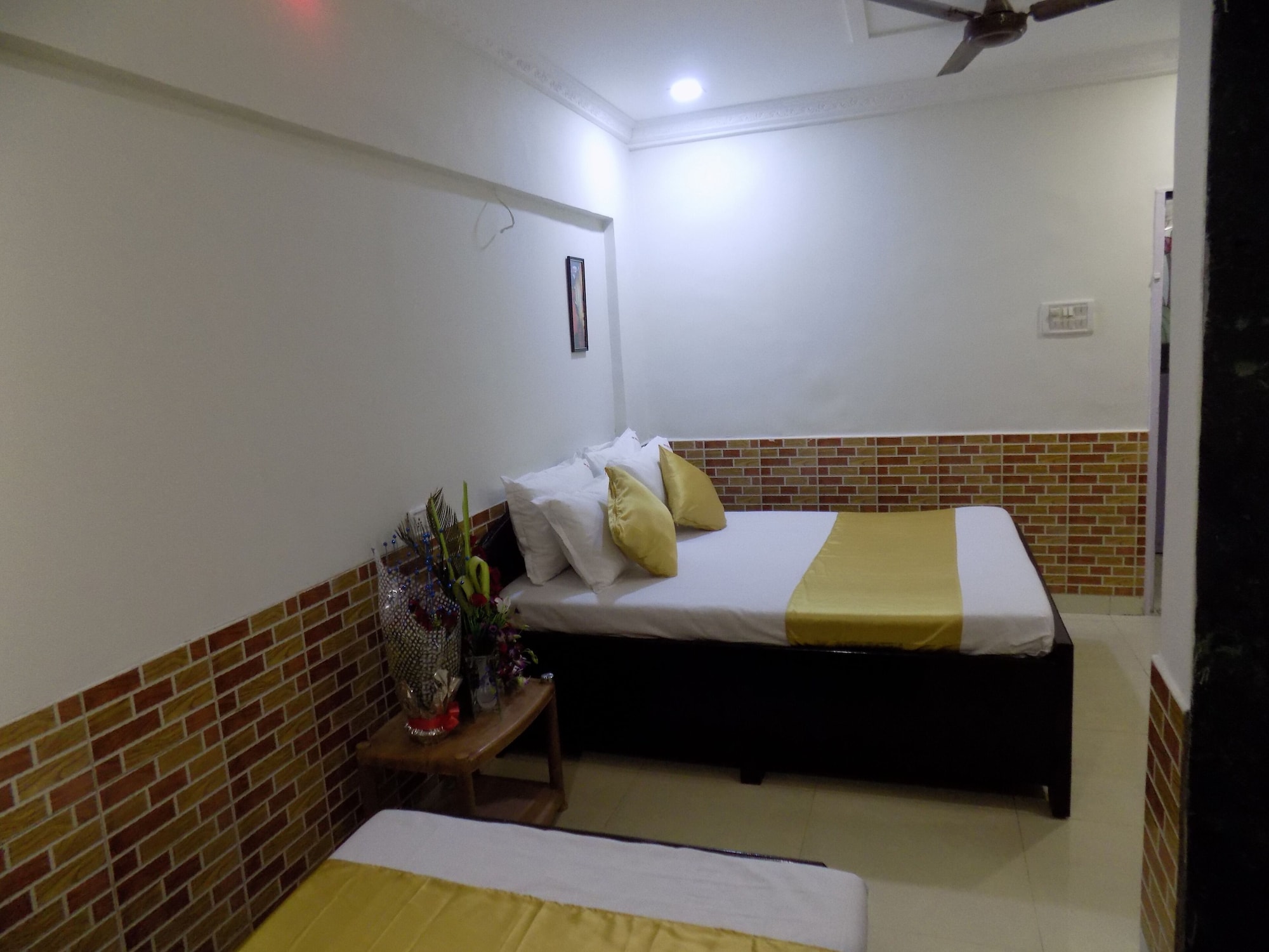 Hotel Garden Residency