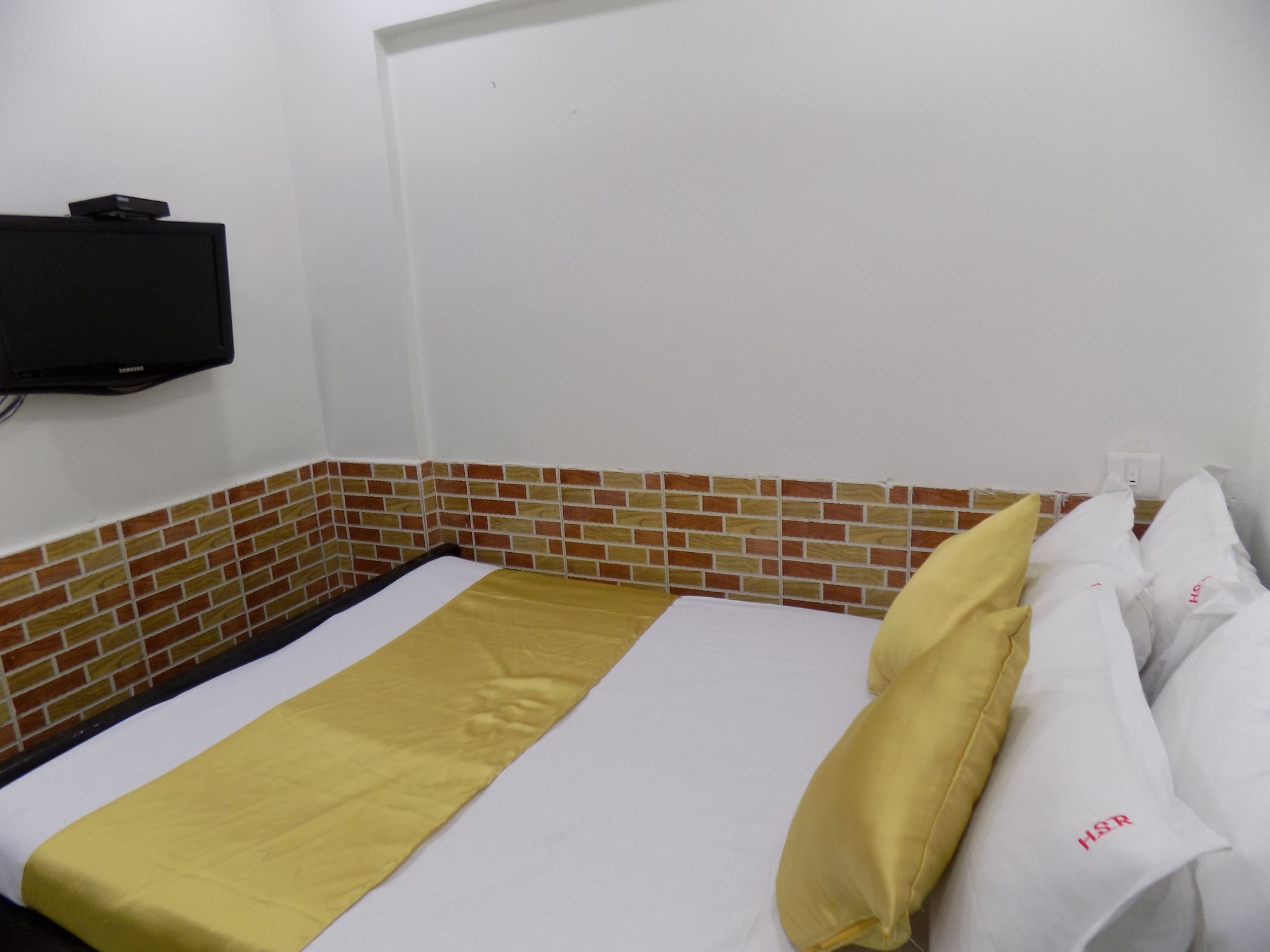 Hotel Garden Residency