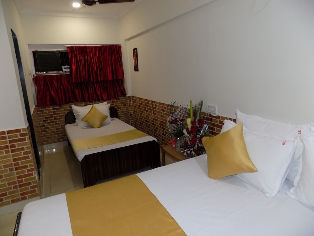 Hotel Garden Residency
