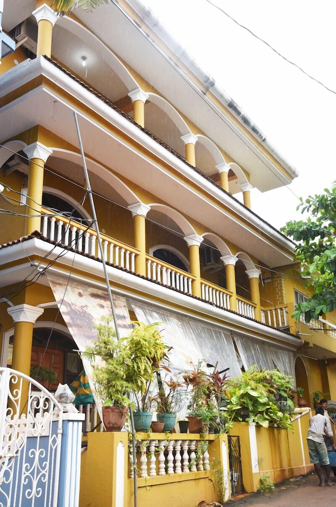 Main Image