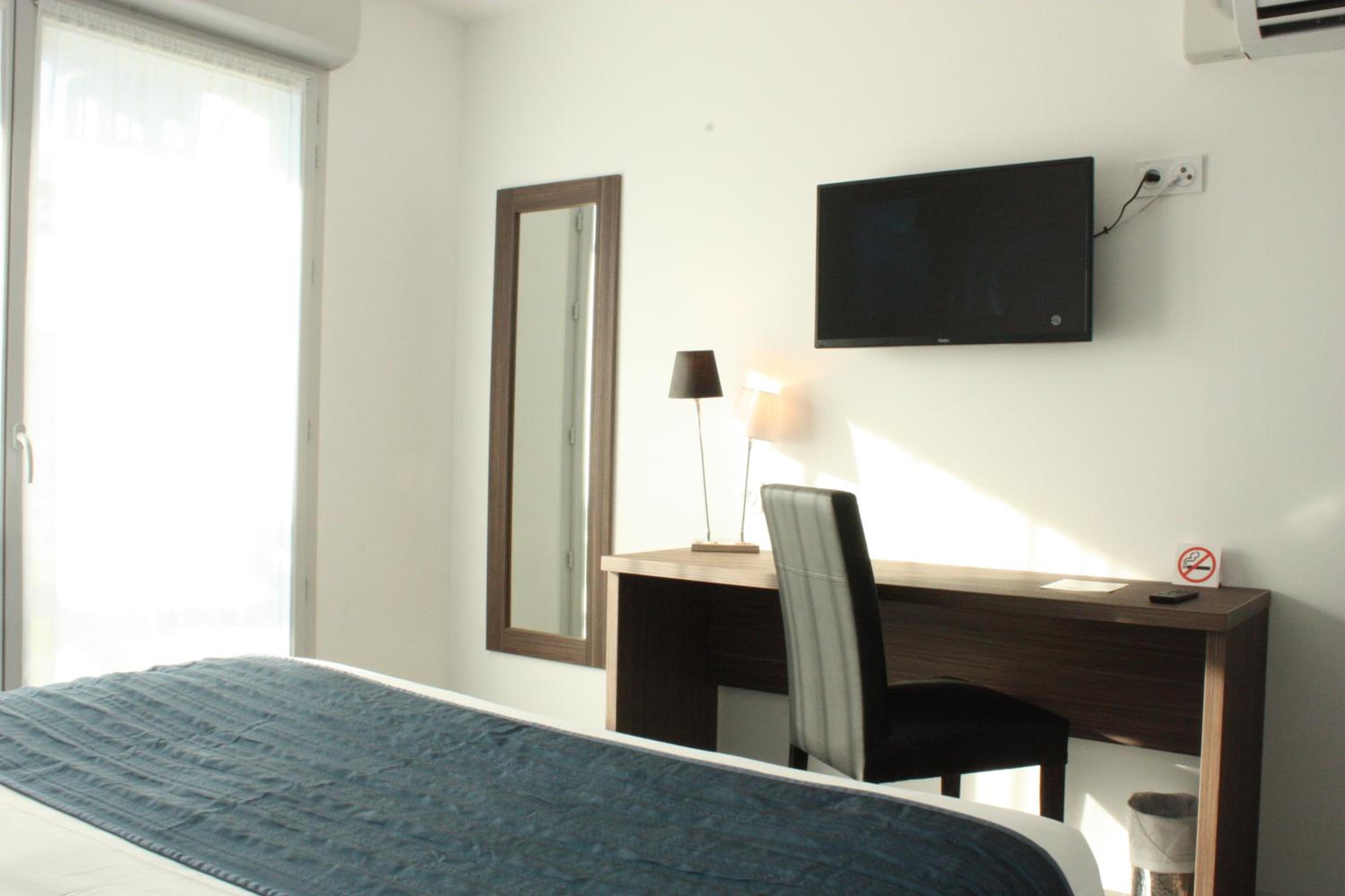 Hotel Libera Caen Colombelles