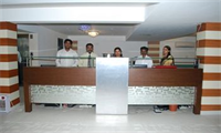 Side Image 2