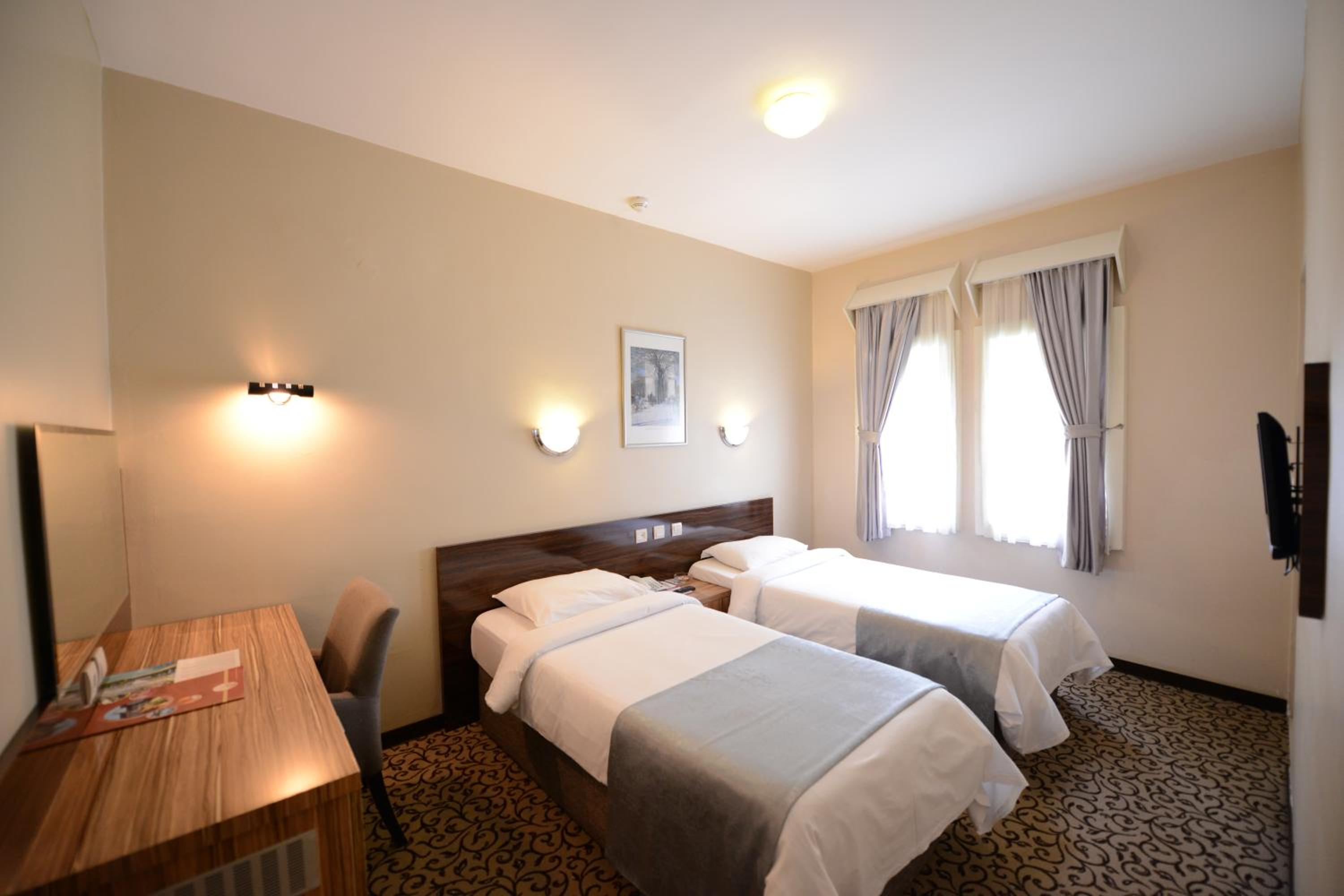 Herakles Thermal Hotel