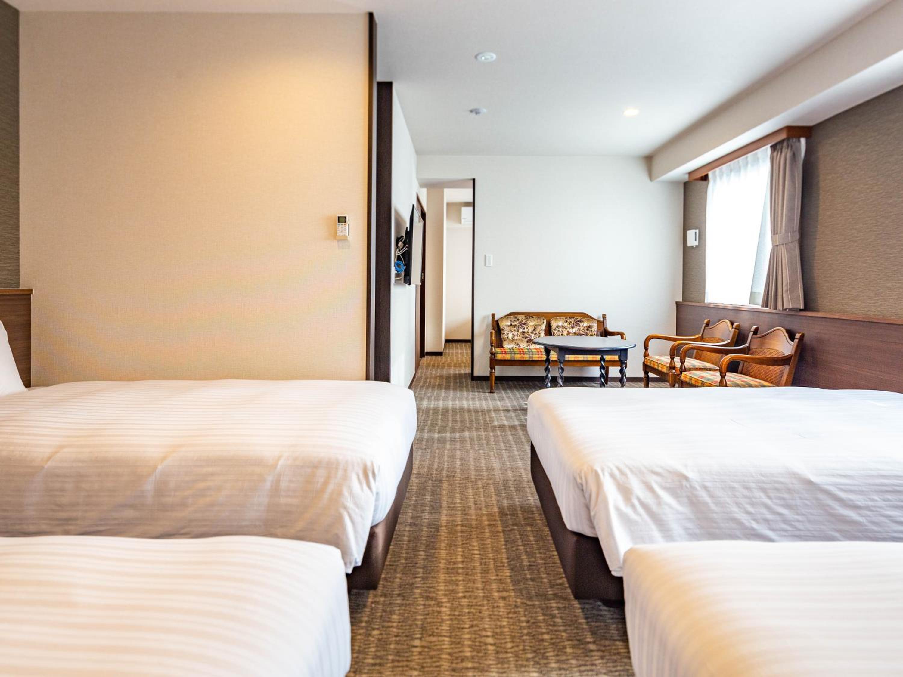 Bande Hotel Tempozan