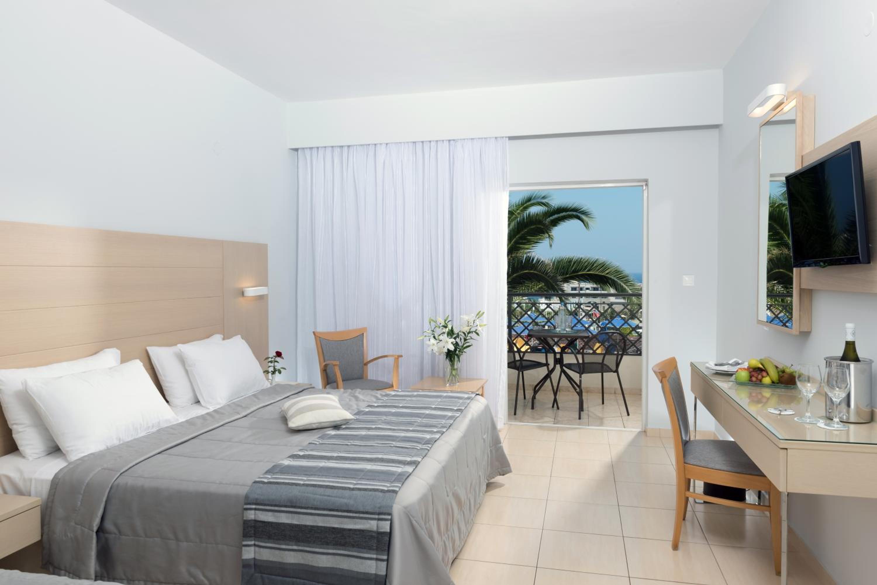Grand Hotel Holiday Resort Drapanos