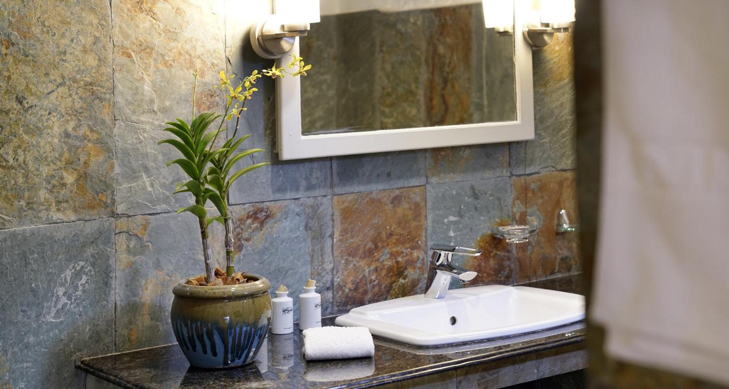 Hotel Nika Island Resort & Spa, Maldives, Malediven, Kudafolhudhoo. Großes 1