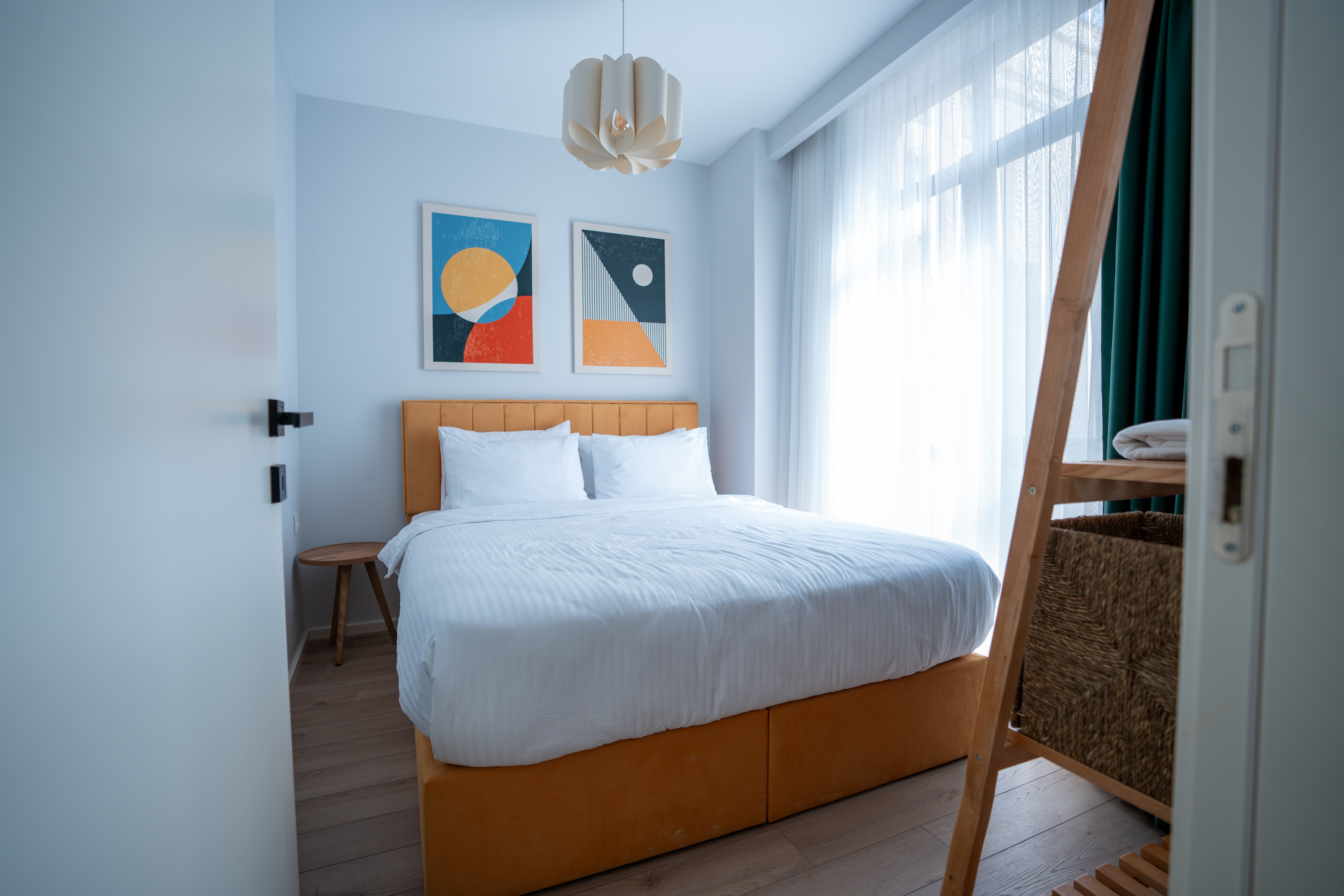 Bird Nest Suites