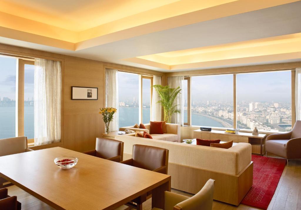 Double room. Sea View, Club.