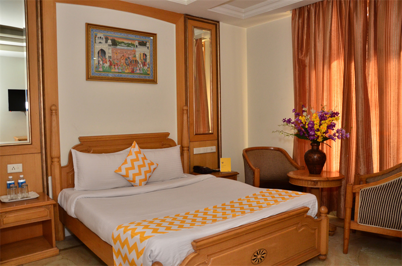FabHotel Castle Lalpura MI Road