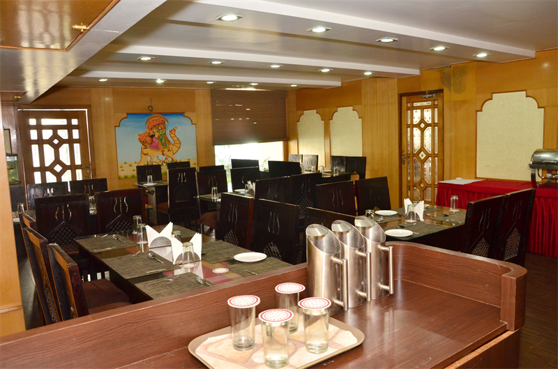 FabHotel Castle Lalpura MI Road