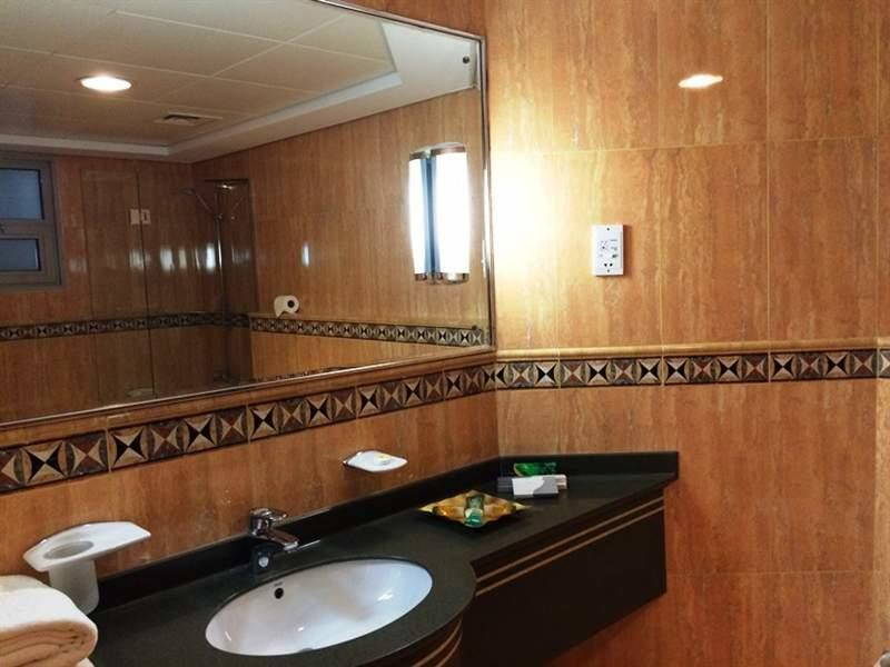 AL MASSA HOTEL APARTMENTS