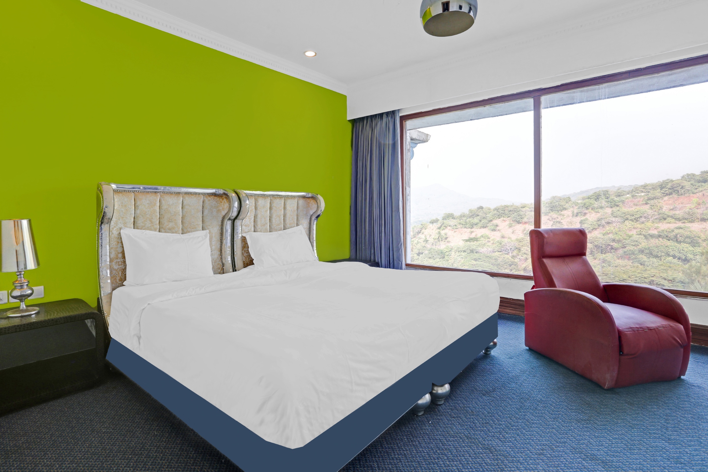 Capital O 44162 Royal Palms Hotel - Rose Collection
