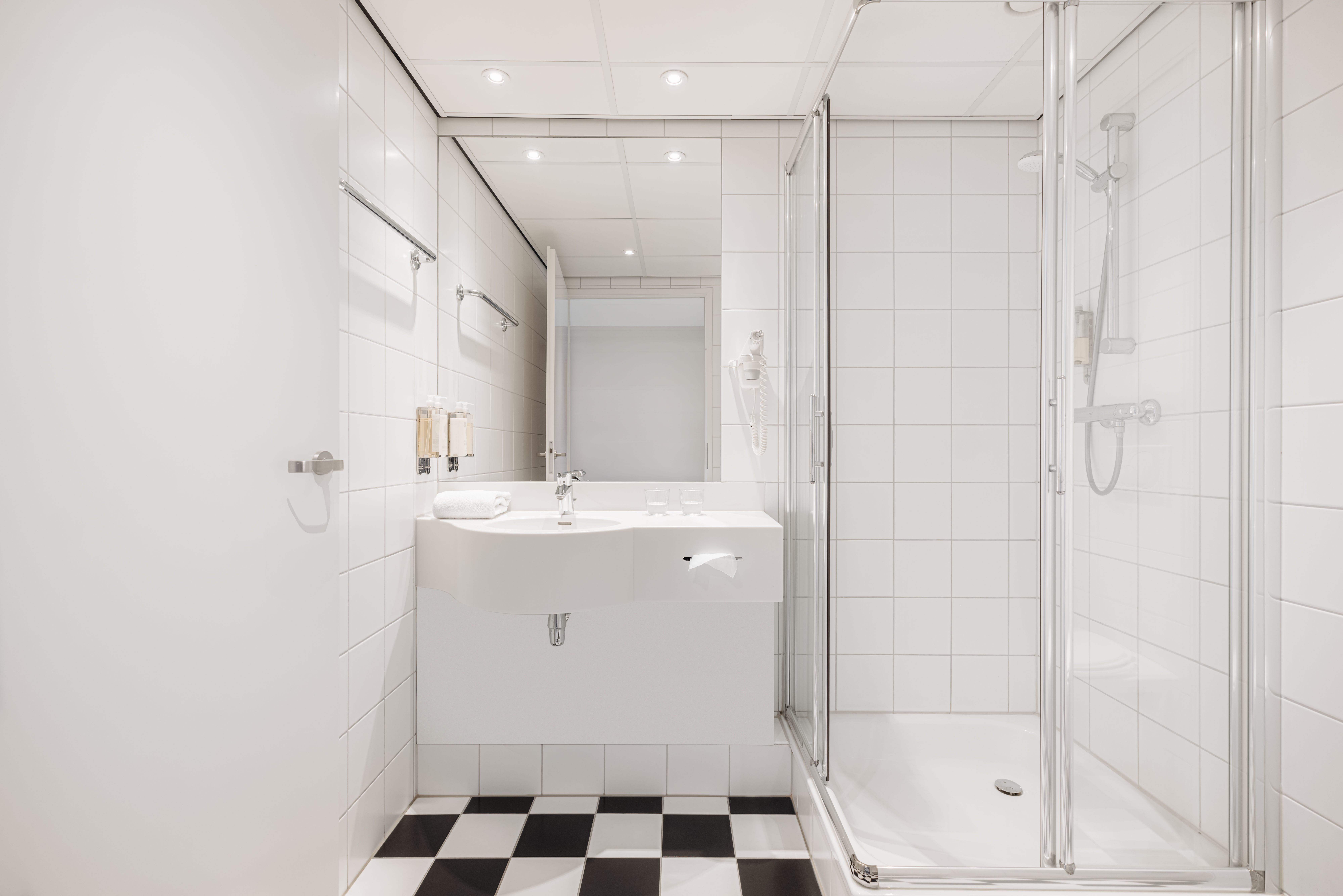 Hotel Leonardo Hotel Hengelo City Center, Niederlande, Hengelo. Großes 1