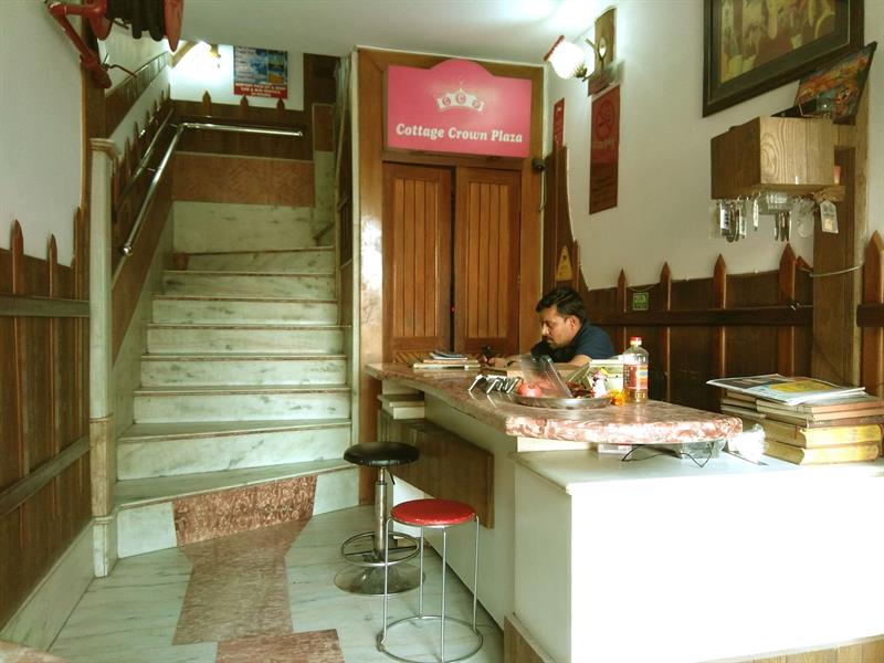 Cottage Crown Plaza