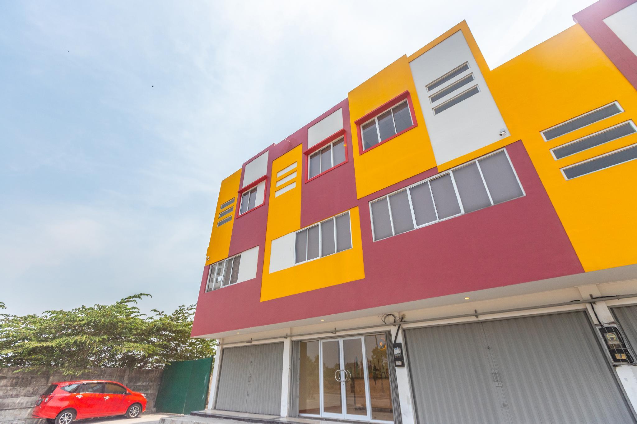 OYO 1552 Iodium Residence