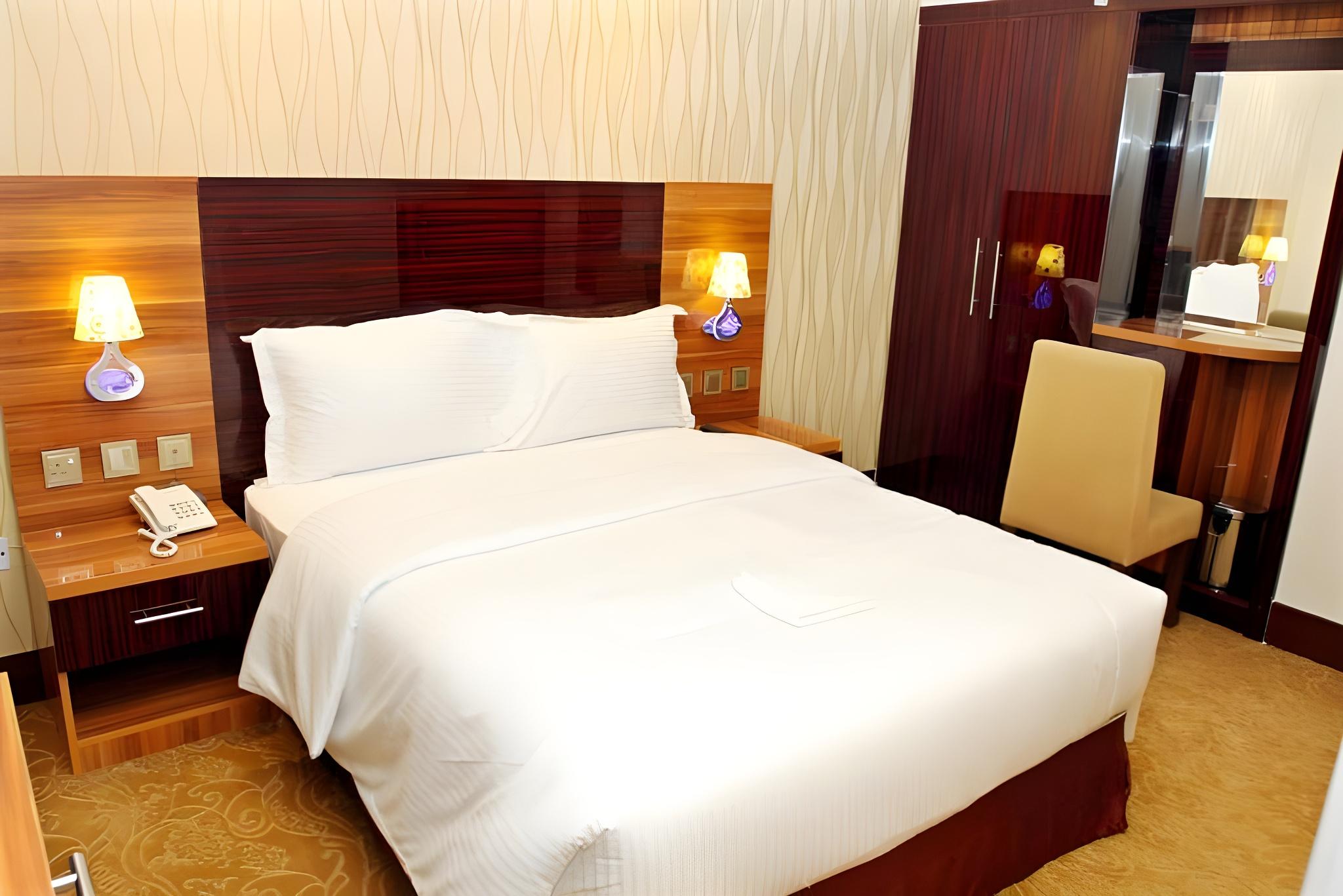 Fal Hotel L.L.C