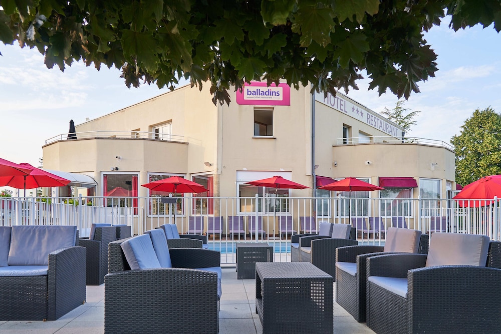 Balladins Dijon Marsannay Hotel