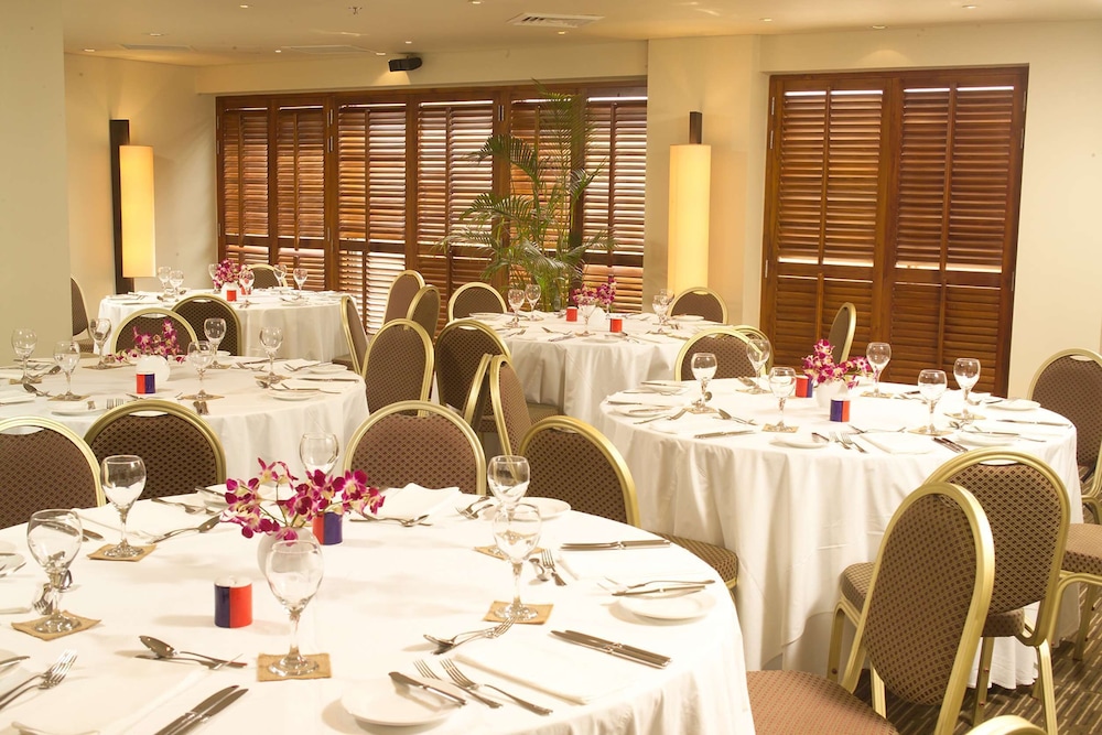 Hotel Radisson Blu Water Garden Hotel, Bangladesch, Dhaka. Großes 245
