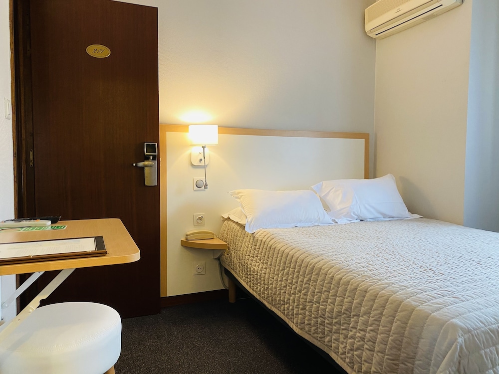 Hotel Hotel Atrachjata Aleria, Frankreich, Aleria. Großes 307