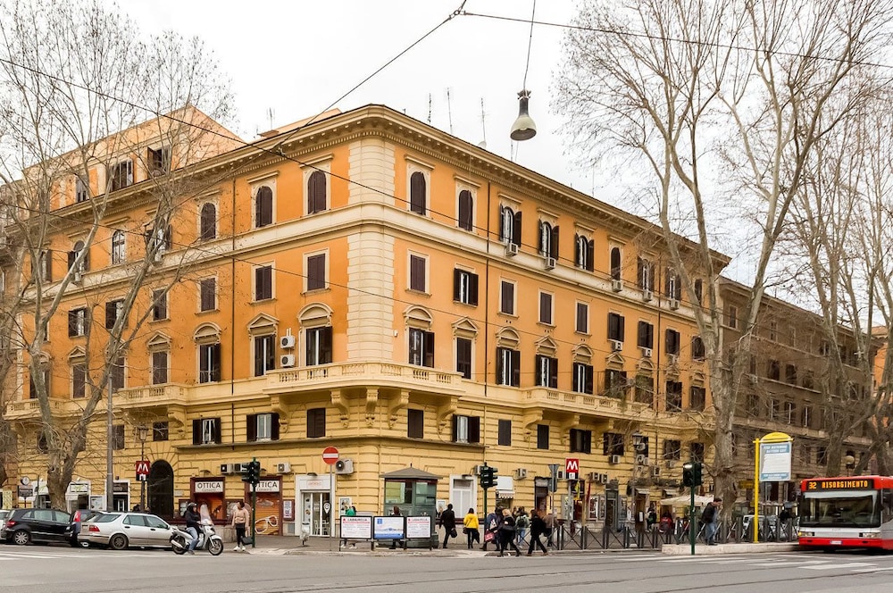 Splendor Suite Rome - Suites and Apartments