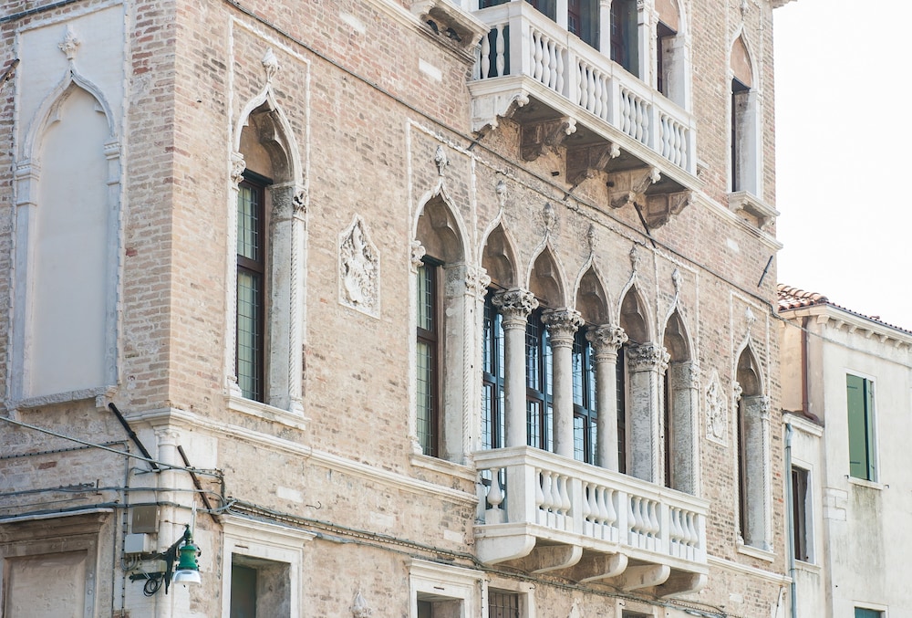 Nani Mocenigo Palace