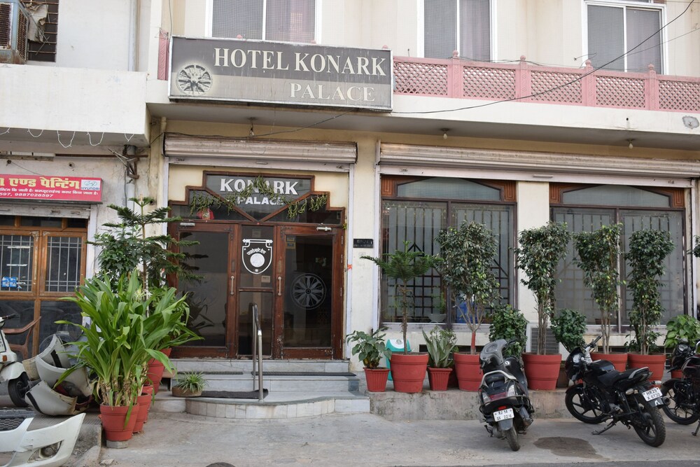 Konark Palace hotel