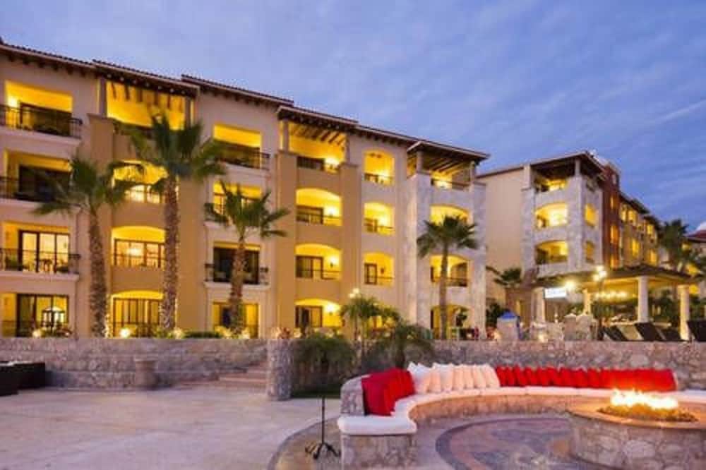 Exclusive Ocean View Family Suite at Cabo San Lucas