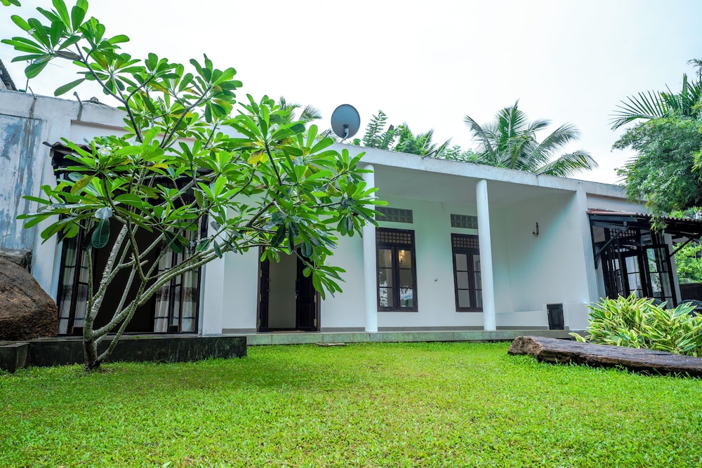 Meadow Villa - Galle
