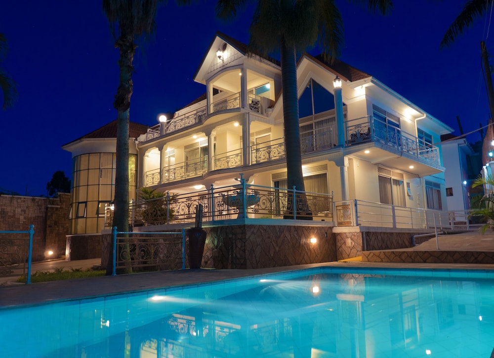 Ivory Castle Boutique Hotel