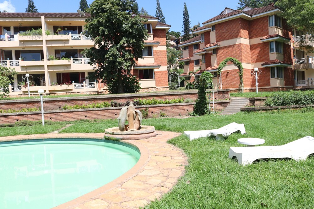 Golf Course Apartments