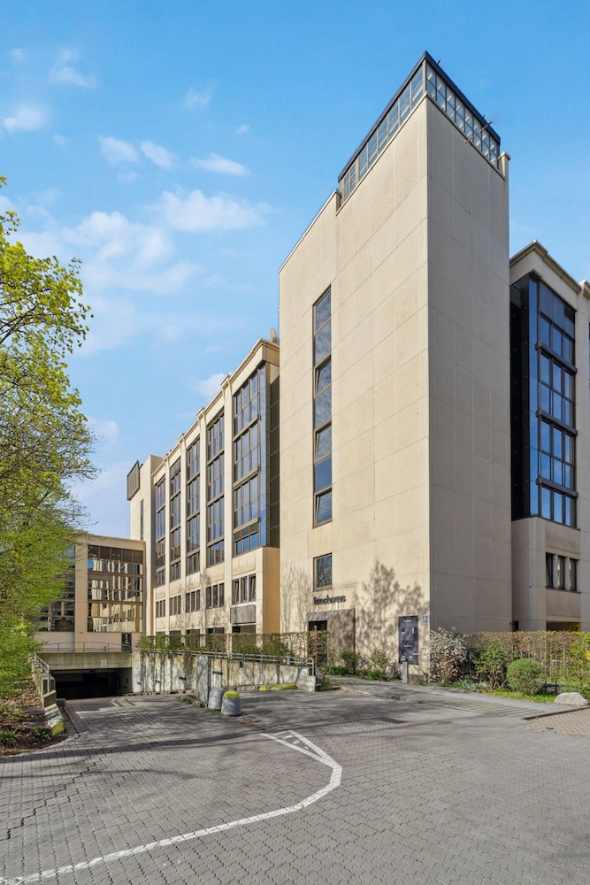 limehome Munich Fritz-Erler Str.