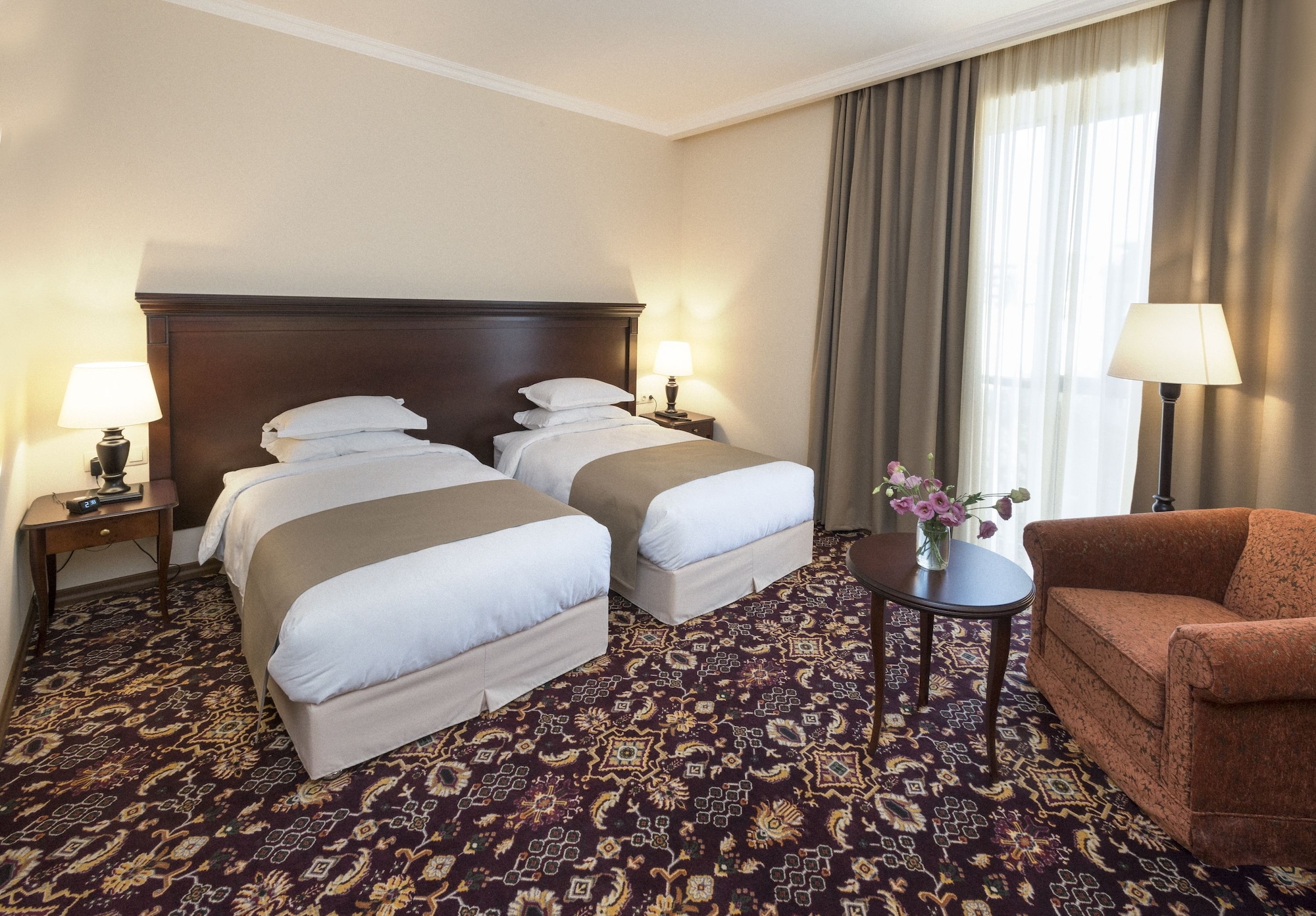 Hotel Ani Grand Hotel, Armenien, Jerewan. Großes 272