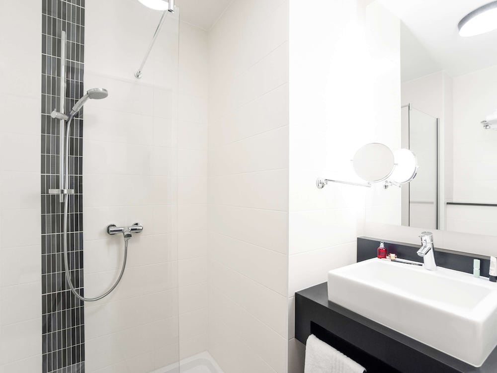 Hotel Ibis Styles Brussels Centre Stephanie, Belgien, Brüssel. Großes 396