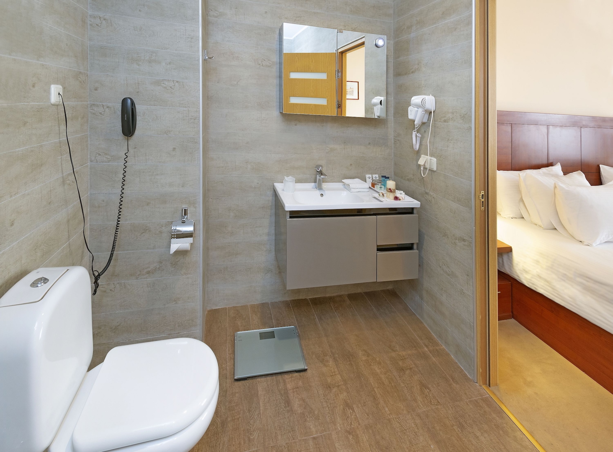 Hotel Ani Plaza Hotel, Armenien, Jerewan. Großes 585