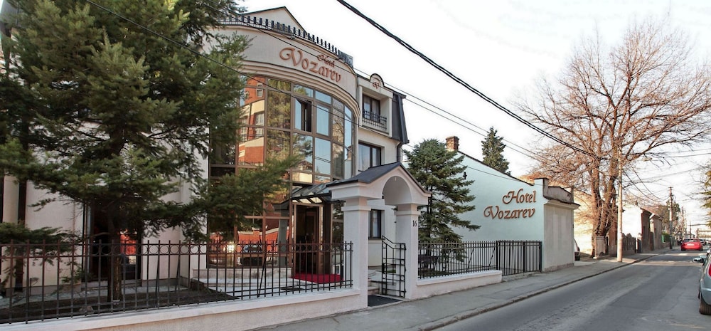 Hotel Garni Hotel Vozarev, Serbien, Belgrad. Großes 327