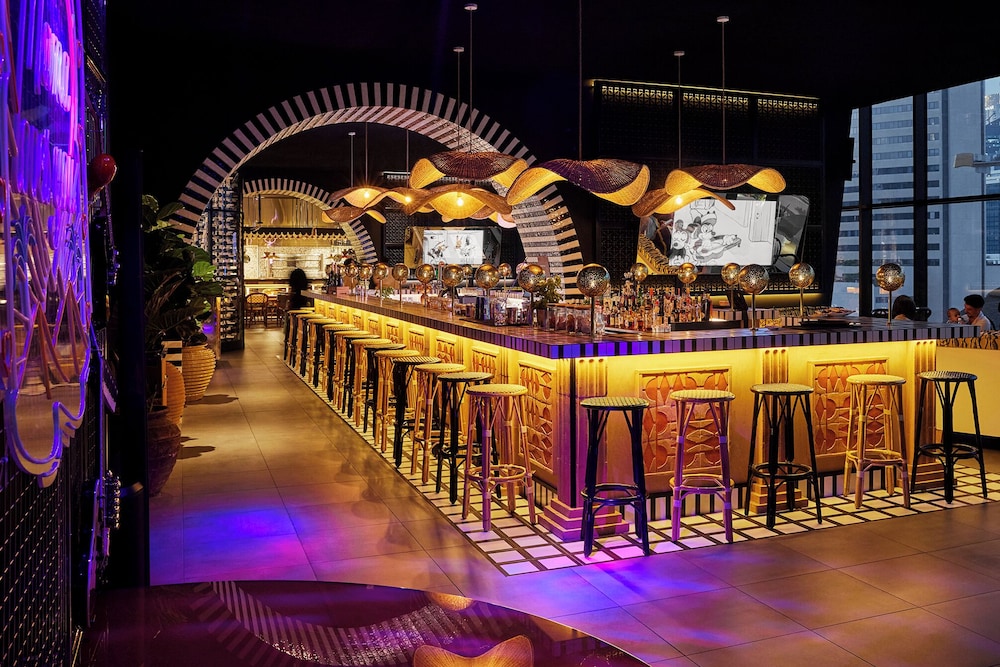 Hotel Mama Shelter Dubai, Vereinigte Arabische Emirate, Dubai. Großes 324