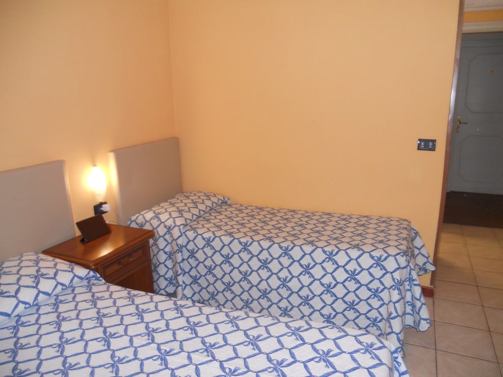 Hotel Salus, Italien, Montecatini Terme. Großes 325