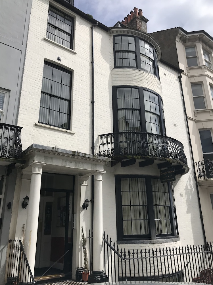 Kempfield House Hotel