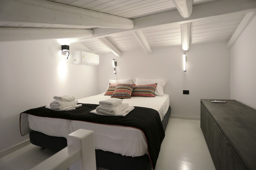 Yianna Hotel Agistri