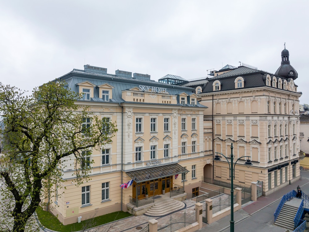 Sky Hotel Krakow