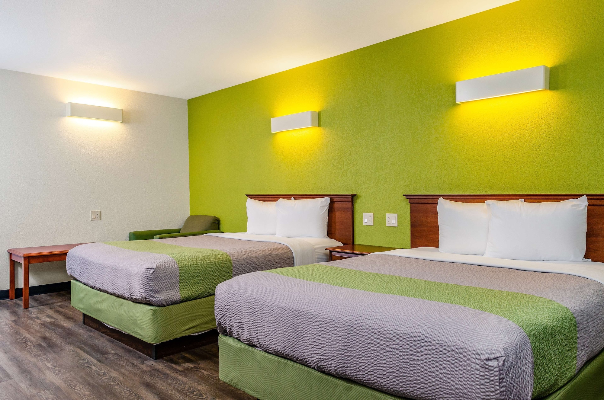 Hotel Motel6 Oakdale, CA, USA, Oakdale (California). Großes 134