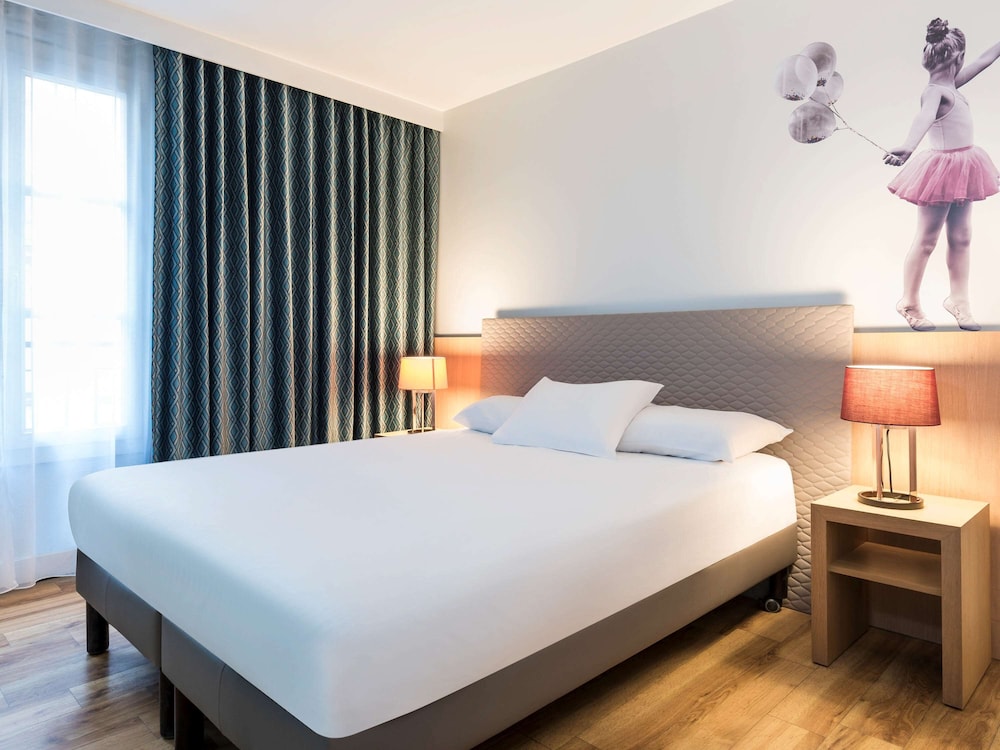 Hotel Adagio Paris Montmartre, Frankreich, Paris. Großes 187